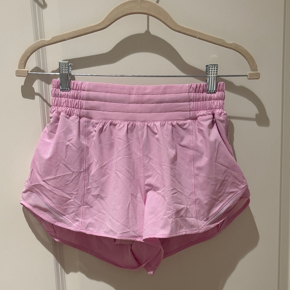 Lululemon Hotty Hot 2.5” Short